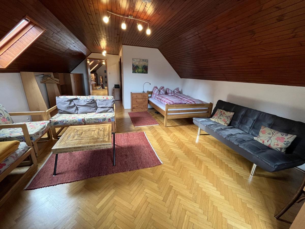 Cozzy Apartment In Nature 萨格勒布 外观 照片